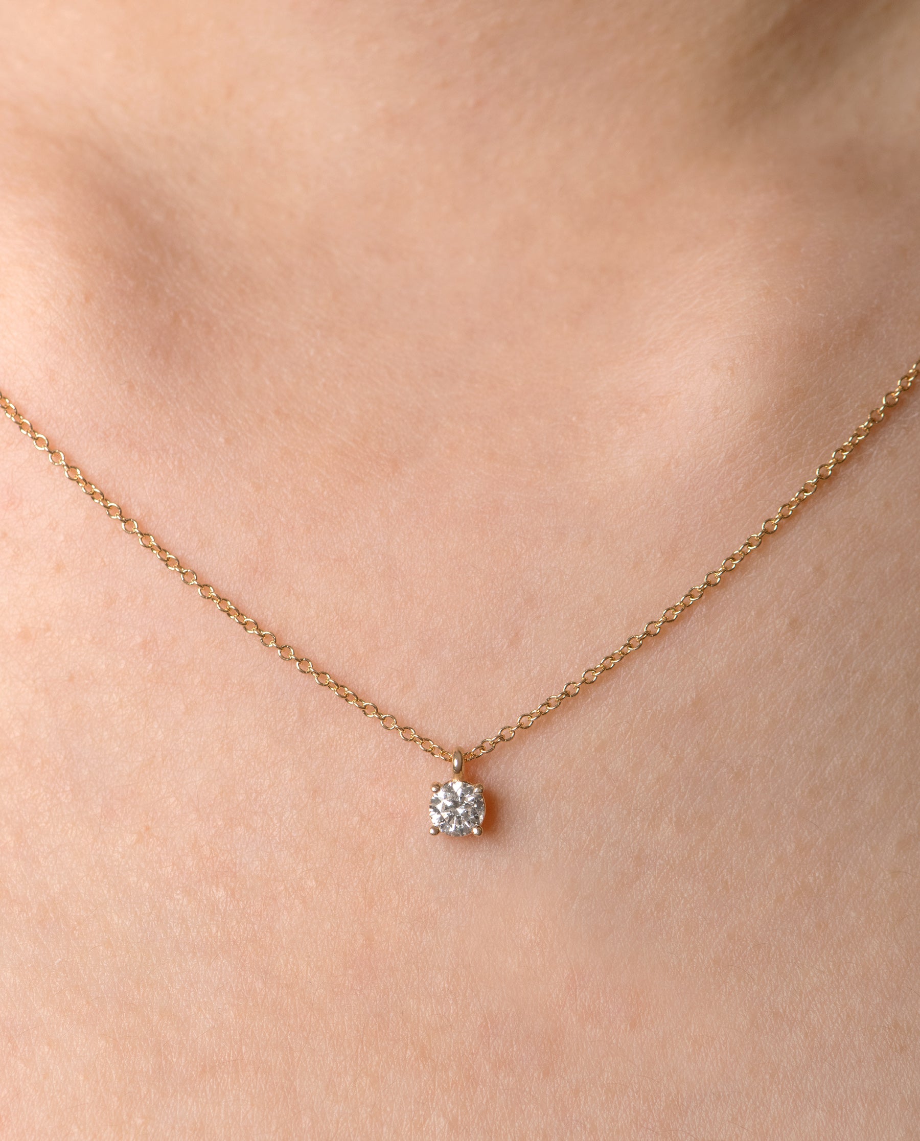 Prong Set Round Brilliant Cut Diamond Pendant Necklace 3 Sizes